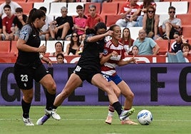 Vera, la canterana rojiblanca, en el partido.