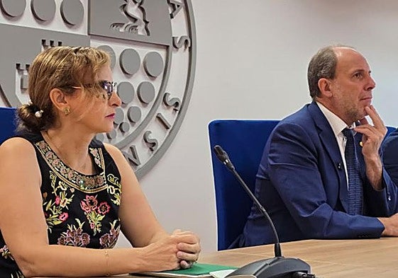 Rueda de prensa del rector tras la negativa de la Junta.