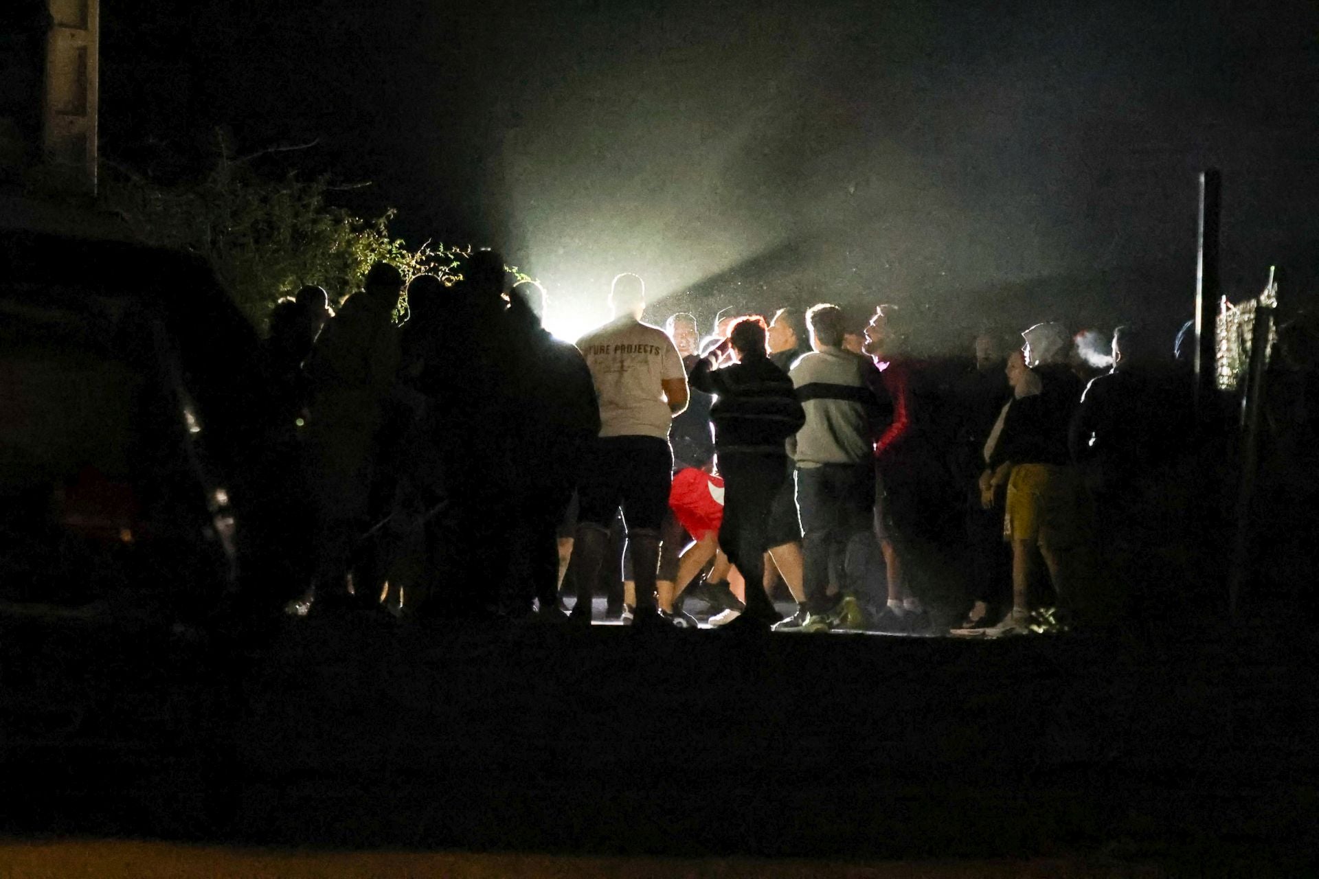 Noche de tensión en Huétor Santillán