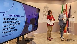 Rueda de prensa en el Ayuntamiento de Jaén.