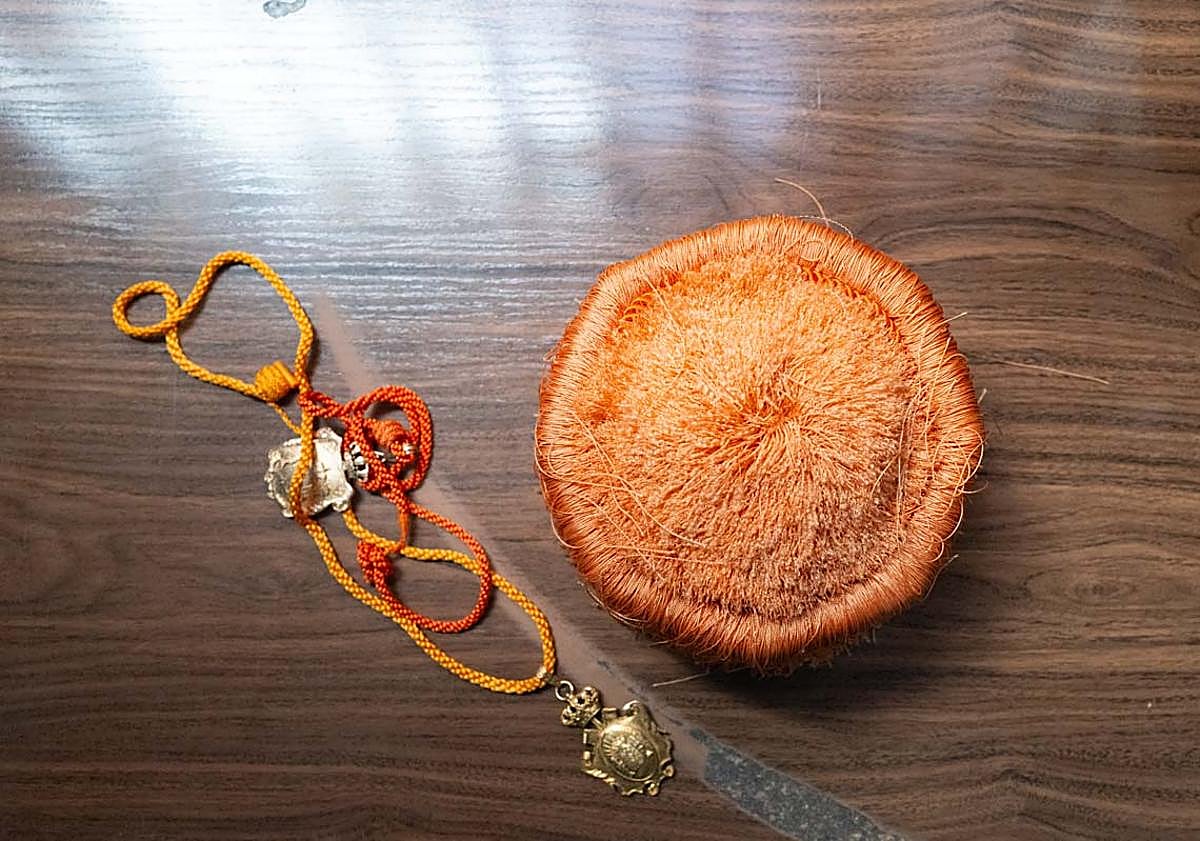 Imagen principal - Detalles de la inauguración del curso en la UGR.