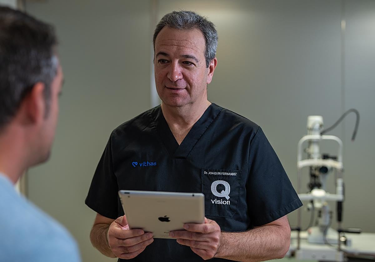 El almeriense Joaquín Fernández, entre los 50 oftalmólogos más influyentes a nivel mundial