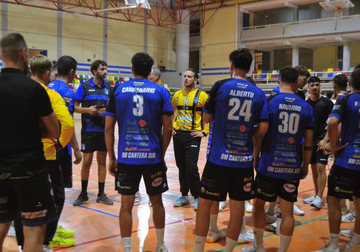 Cantera Sur rozpoczyna sezon u siebie przeciwko Pozuelo, które postawi na spokojny rozwój