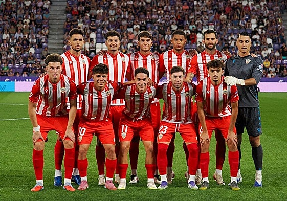 Once inicial del Almería ante el Valladolid