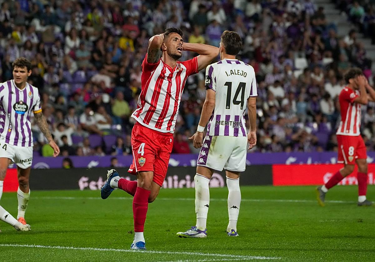 El Almería, prisionero de su propio merecimiento