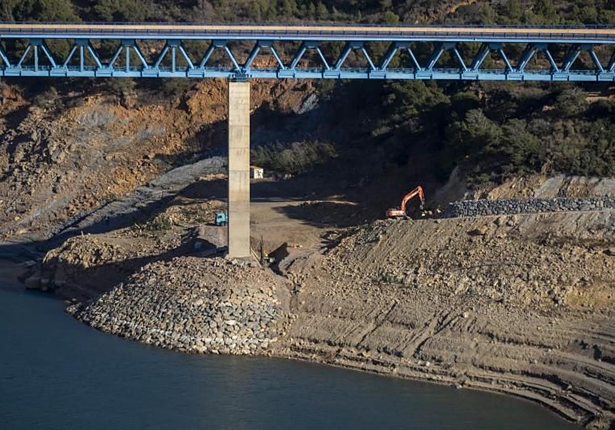 Las últimas obras en el viaducto de Rules en una imagen de agosto de este año.