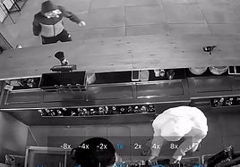 Captura de uno de los delitos.