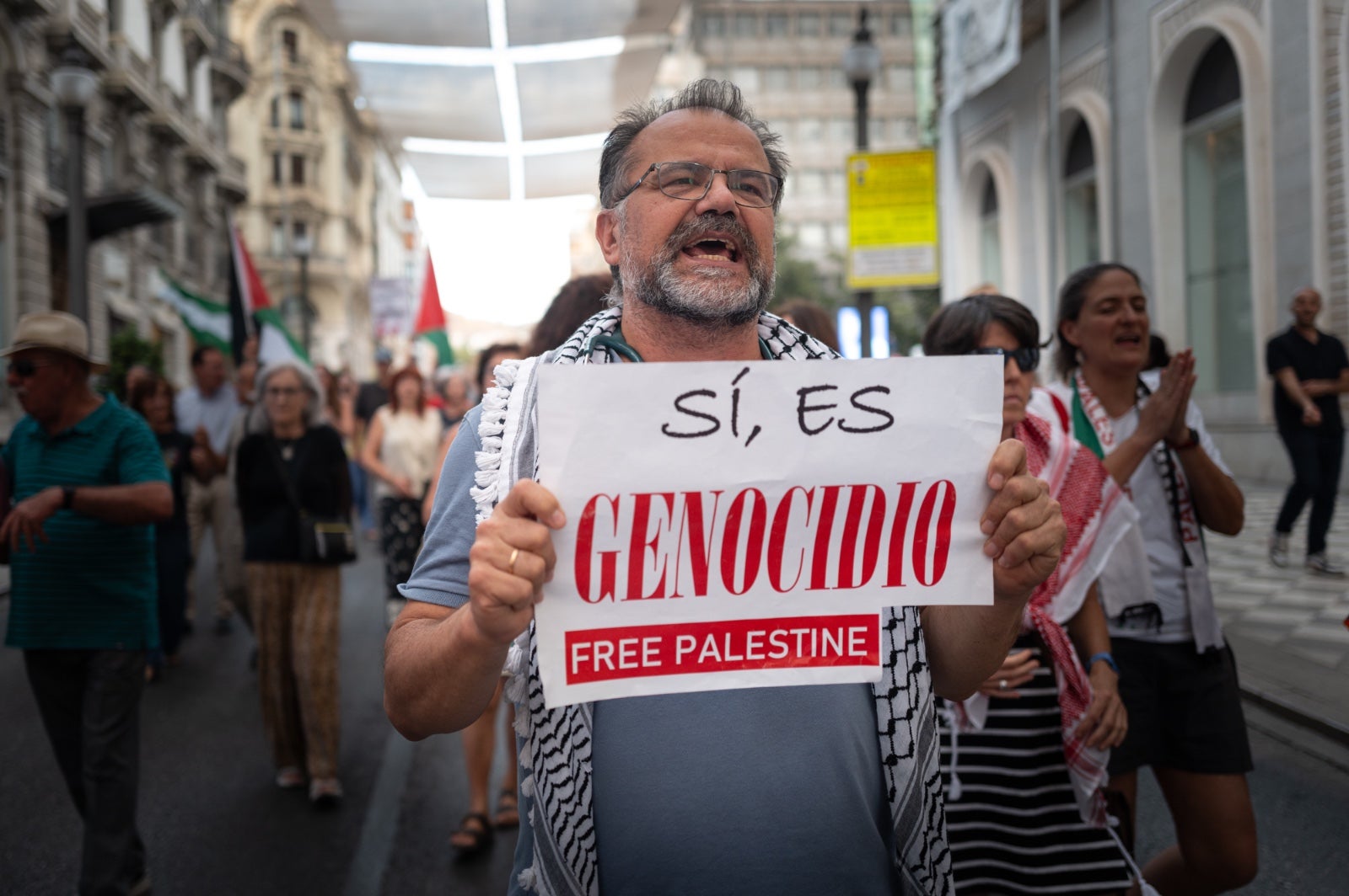 Las imágenes de la marcha en Granada contra el genocidio en Gaza
