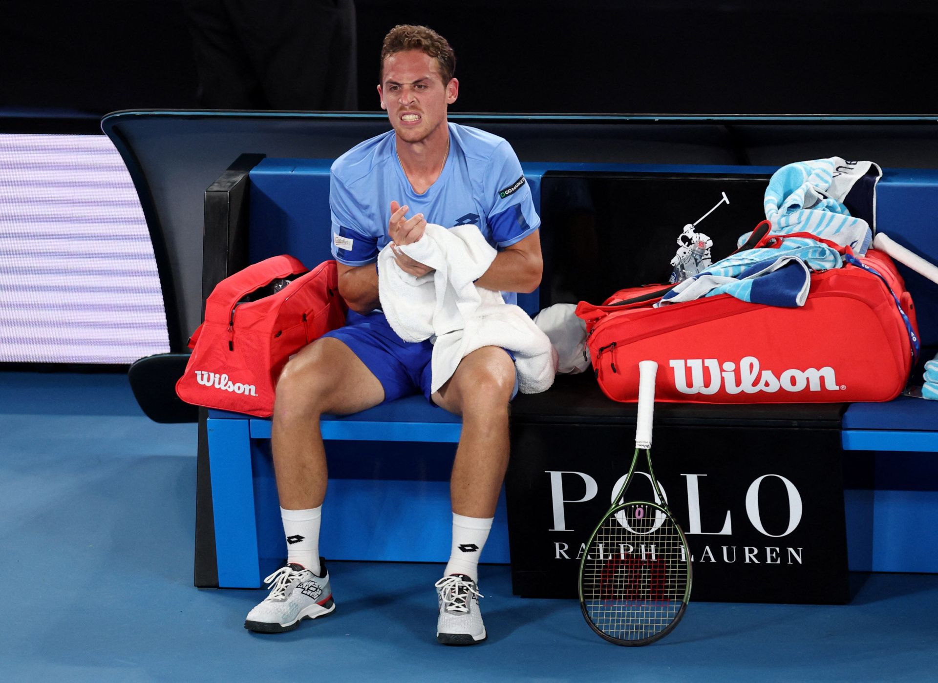 Roberto Carballés, agotado.