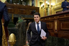 El PP llevará al Congreso y al Senado «la ridícula inversión de AENA en Granada» y exige más inversiones en el aeropuerto