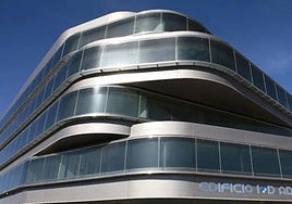 El edificio I+D Armilla es la nueva sede de Experian en Granada.