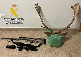 Material incautado por los agentes.