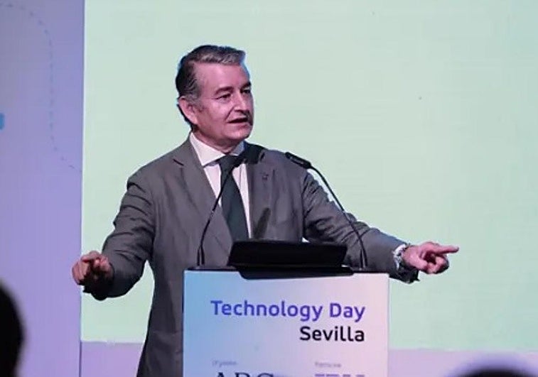 El consejero de la Presidencia, Antonio Sanz, en la clausura del encuentro ABC IBM Techonology Day
