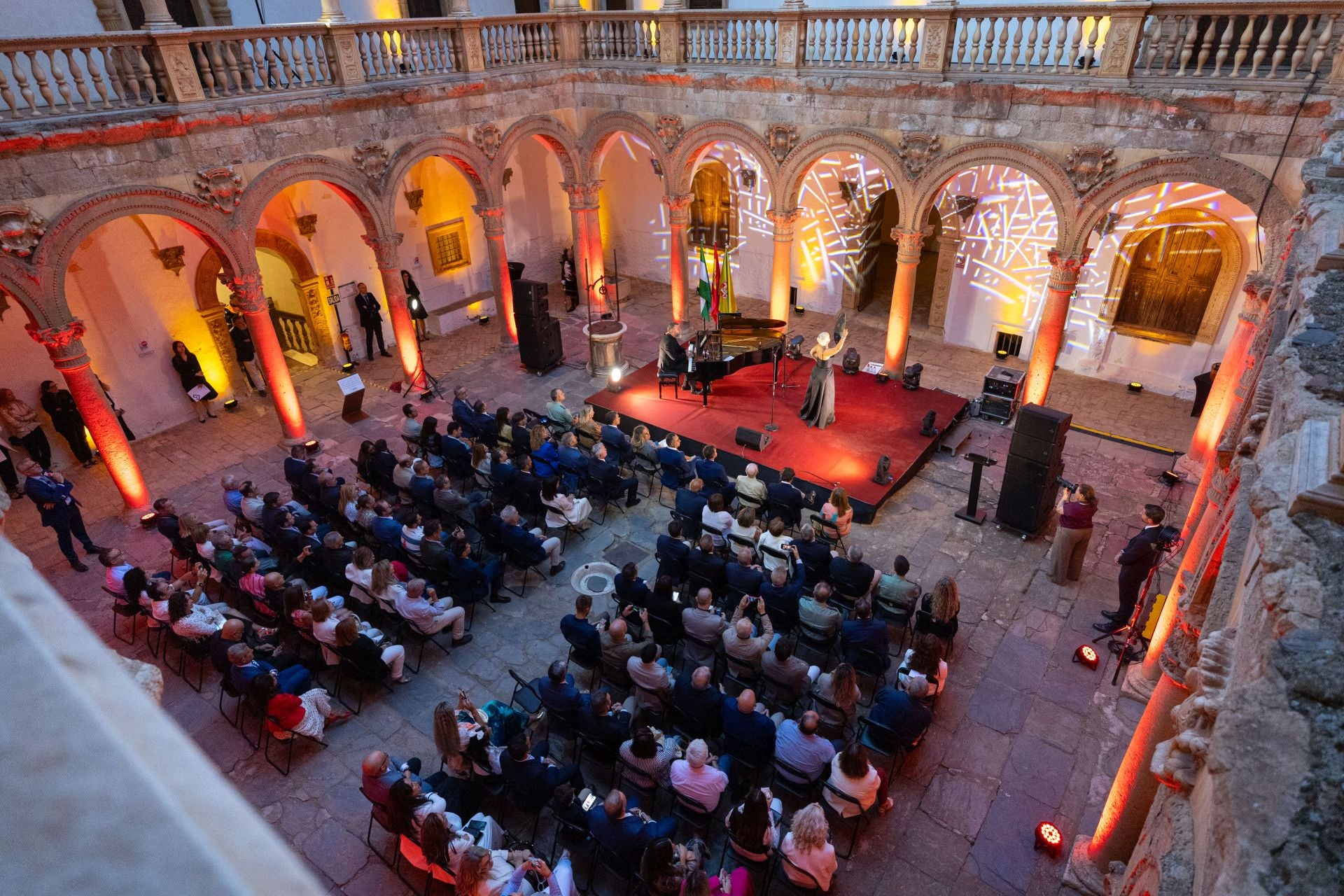 Las imágenes de la inauguración del castillo de La Calahorra este miércoles