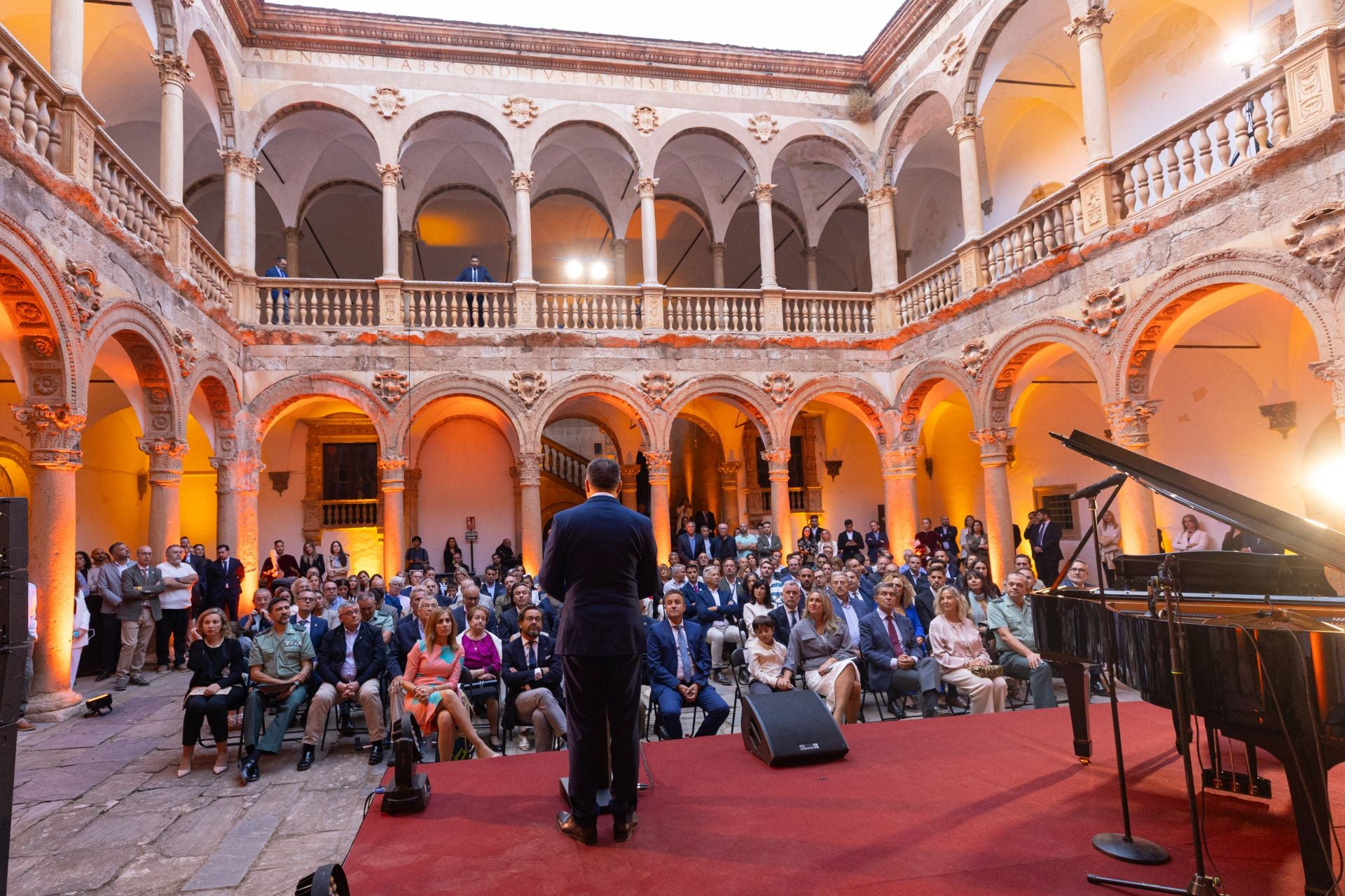 Las imágenes de la inauguración del castillo de La Calahorra este miércoles