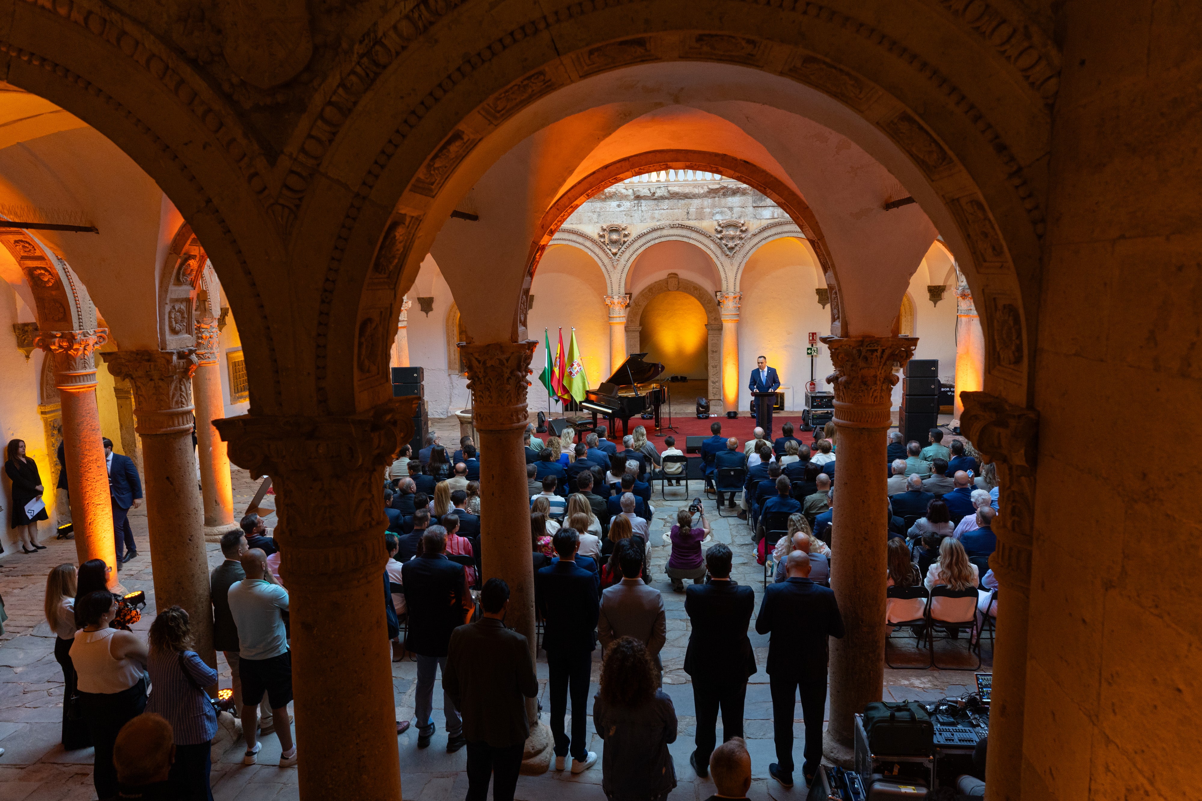 Las imágenes de la inauguración del castillo de La Calahorra este miércoles