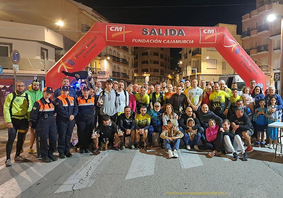 Deporte y solidaridad se unen en la BTT Nocturna 'Memorial Ginés Pérez Mateos' de Albox