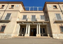 Fachada del seminario.