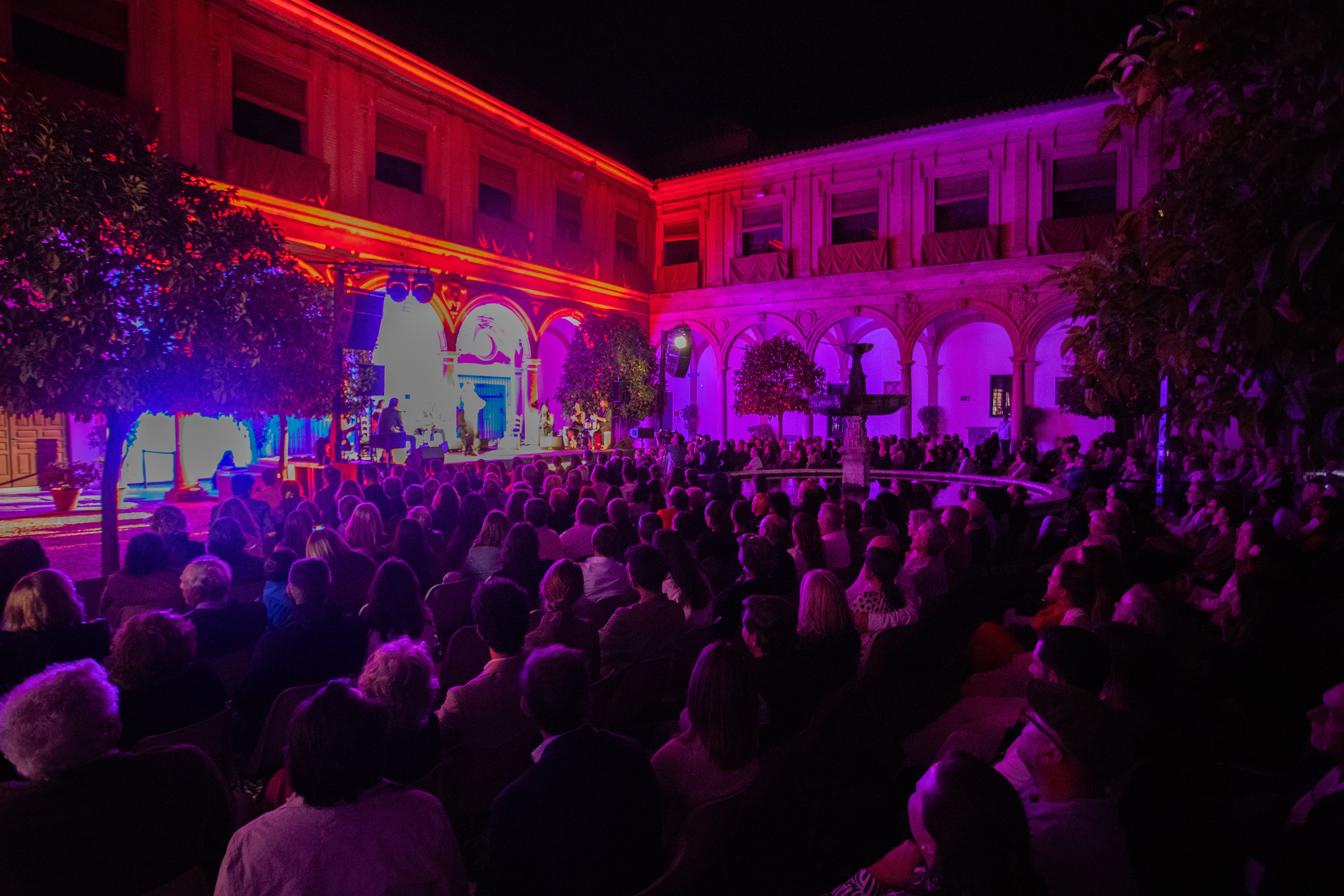 Otro momento del recital del anoche.