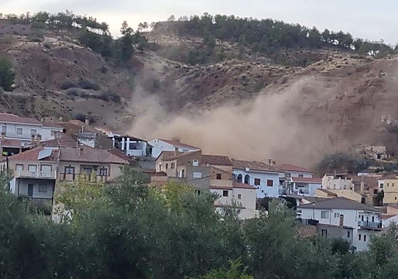 Desprendimiento en Beas de Guadix.