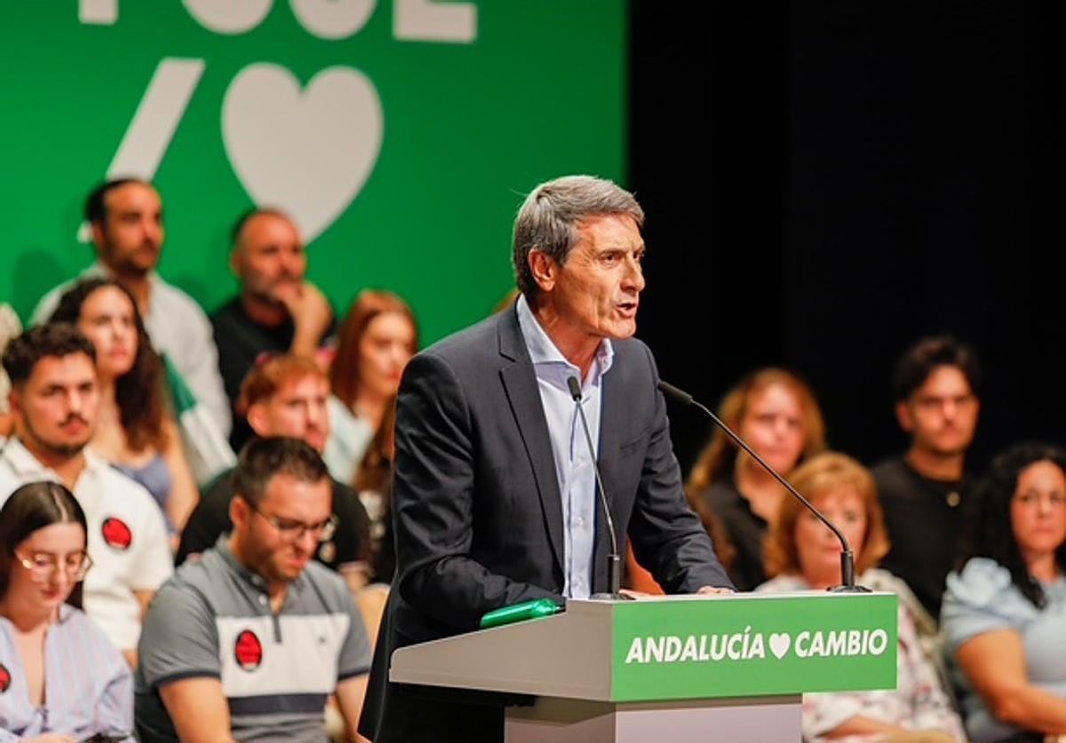 El secretario general provincial del PSOE, Pedro Fernández, en Maracena.