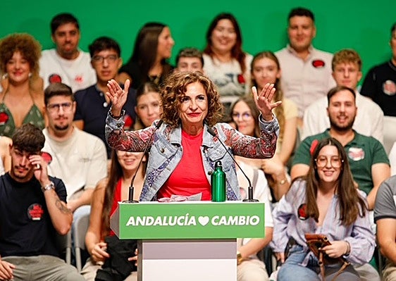 La vicepresidenta del Gobierno y secretaria general del PSOE-A, María Jesús Montero, este sábado en Maracena.