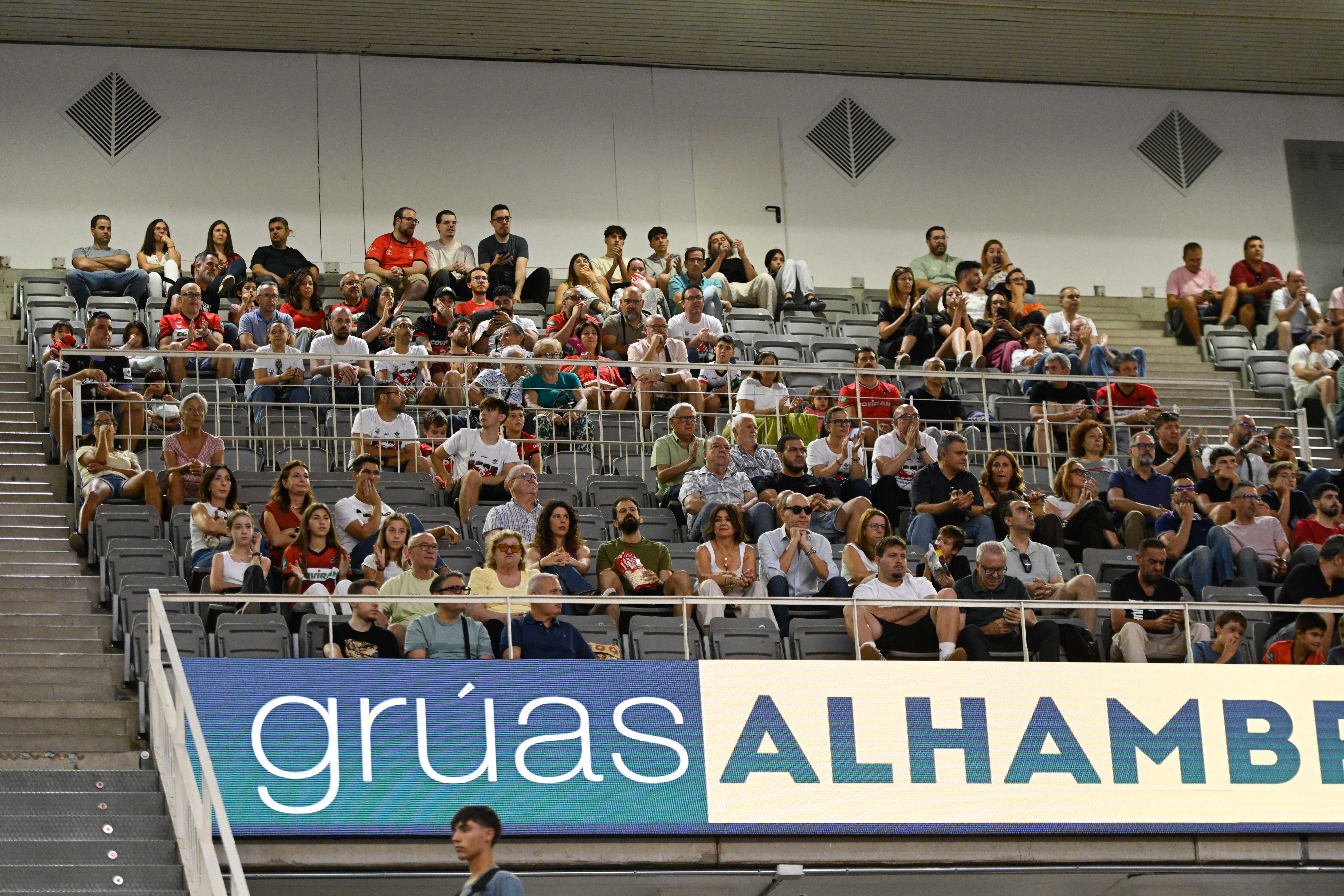 Encuéntrate en las gradas del Palacio en el partido entre el Covirán y el UCAM Murcia