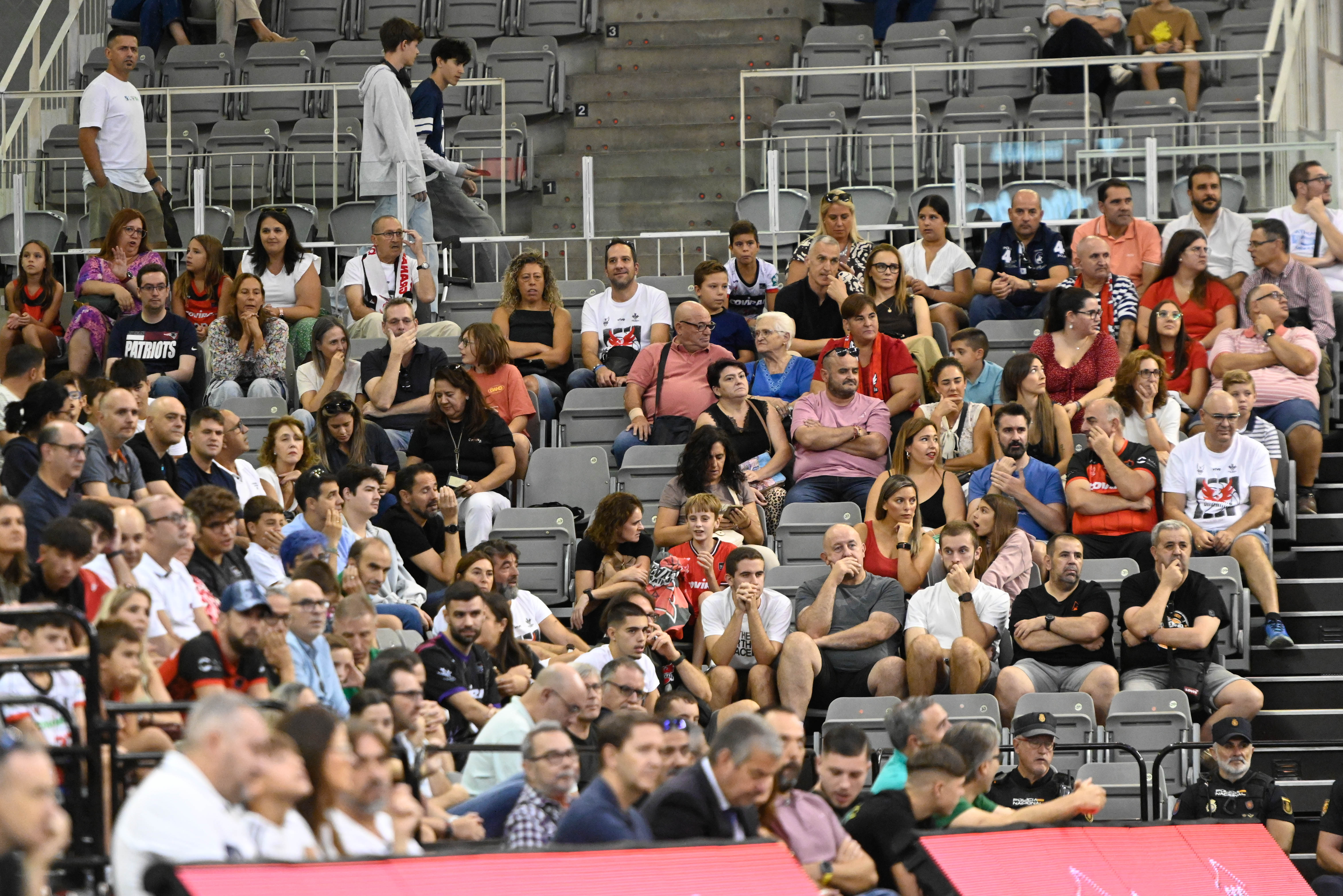 Encuéntrate en las gradas del Palacio en el partido entre el Covirán y el UCAM Murcia