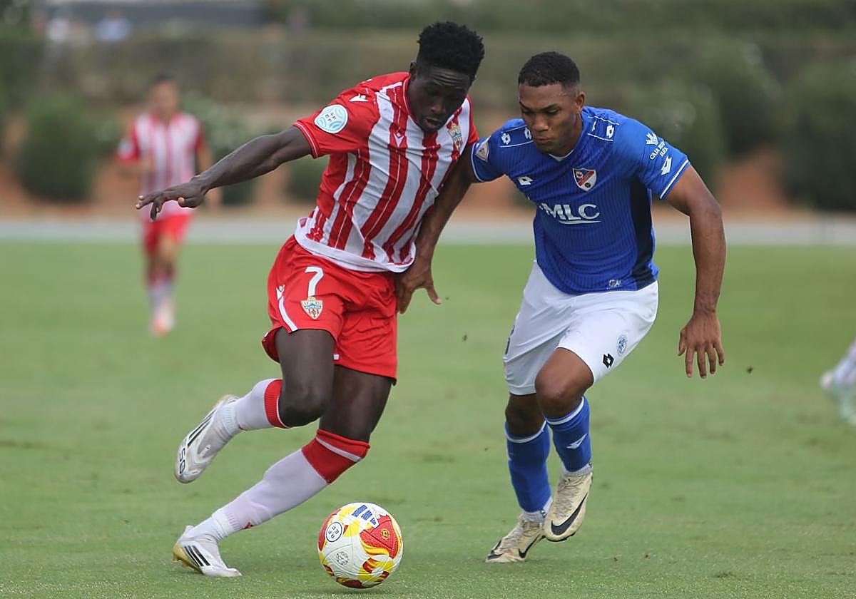 El Almería B busca crecer a la velocidad de Marciano; en la Minera hay una oportunidad.