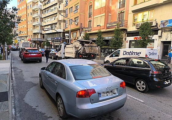 Aglomeración de vehículos en la capital