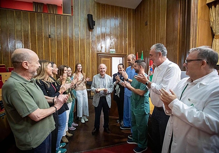 El Virgen de las Nieves se despide del coordinador Rafael Gálvez tras 46 años de servicio.