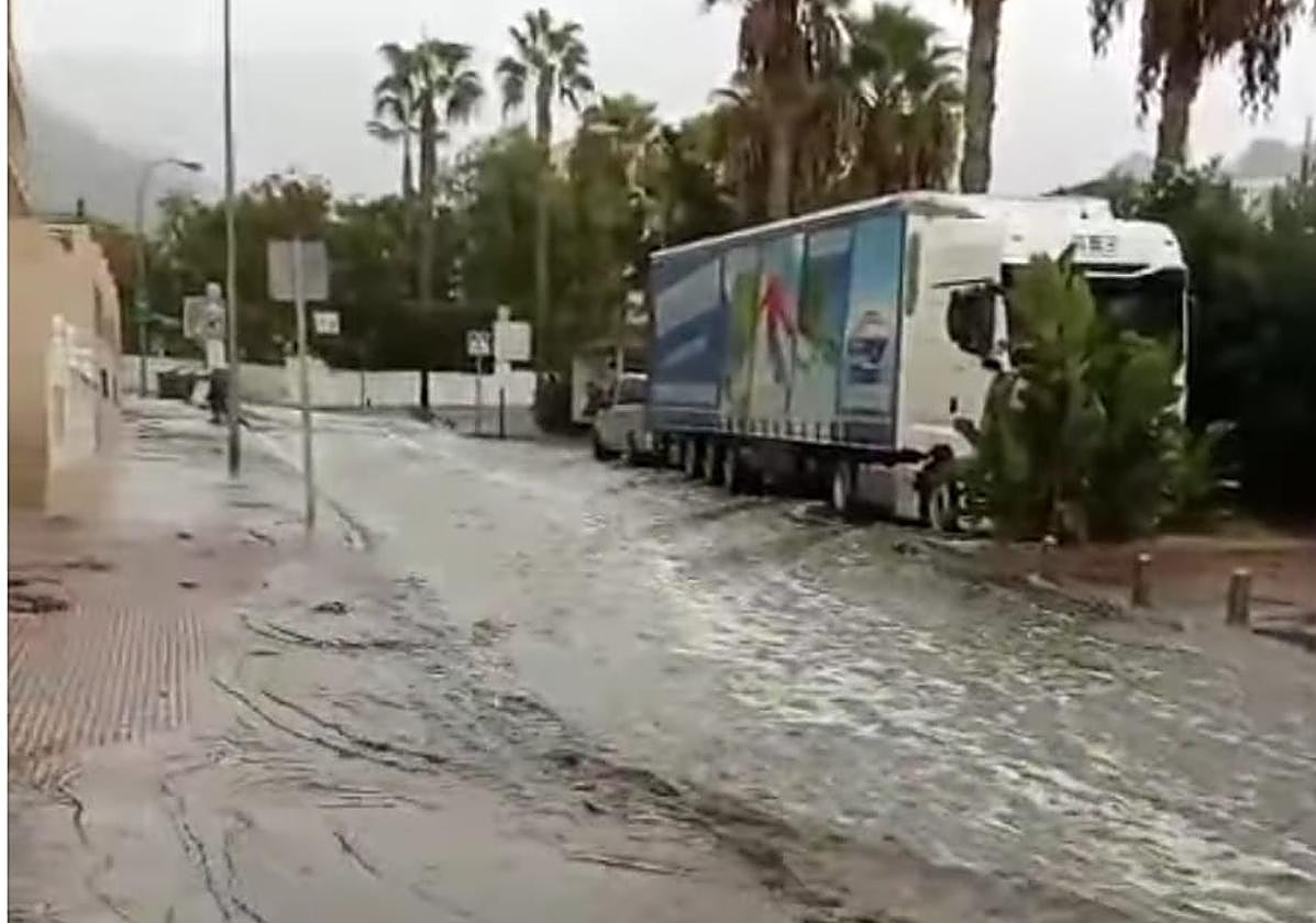Rambla Caballero, en la playa del Pozuelo de Almuñécar