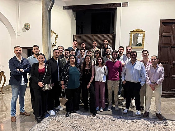 Una representación de los 64 artistas que participan en la exposición