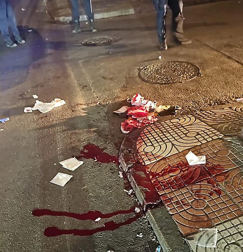 El varón tuvo que ser desplazado al Hospital de Poniente.