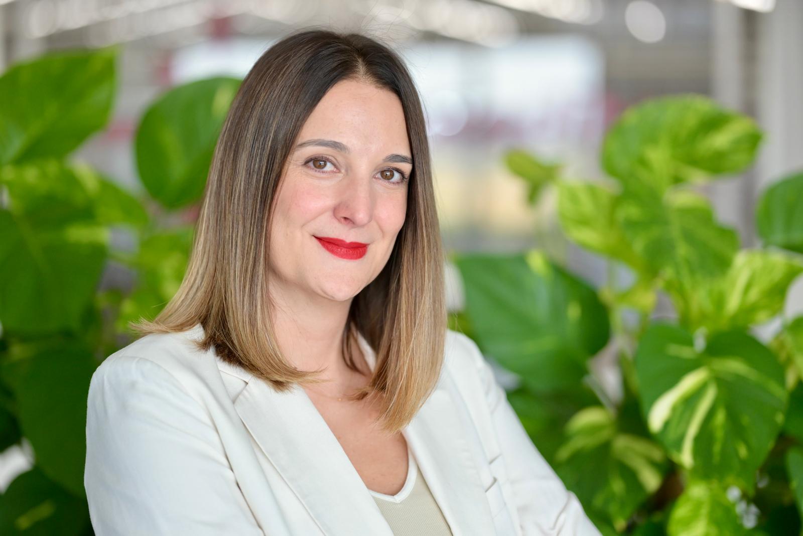 María Aguilera comenzó su carrera profesional con unas prácticas en la compañía en 2002.