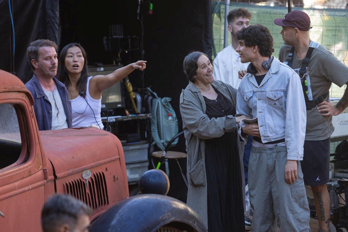 Las imágenes de los Javis en la Plaza de Santa Ana rodando para su nueva película