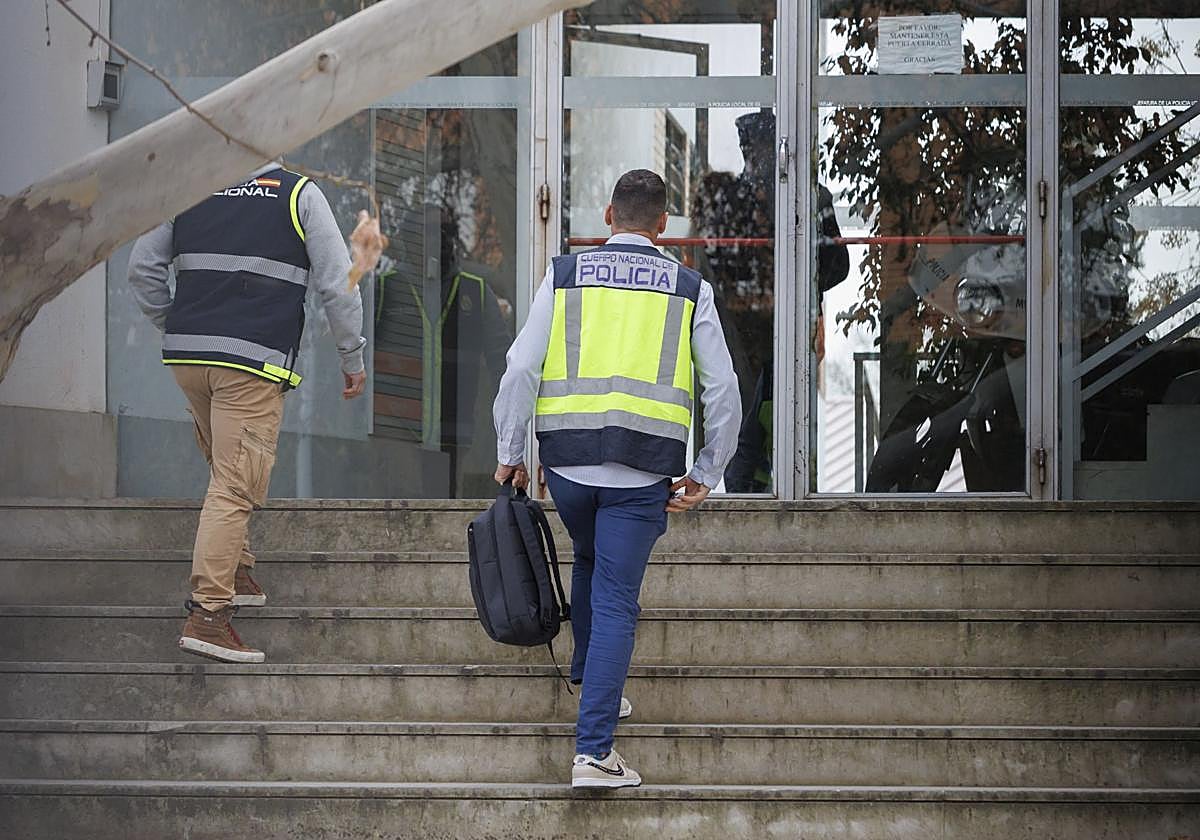 Prorrogado el secreto de la investigación por supuestos amaños en oposiciones de Policía Local de Granada
