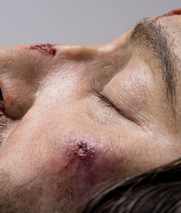 Imagen secundaria 2 - La exposición internacional The Mystery Man llega a África como signo de Fe y Esperanza