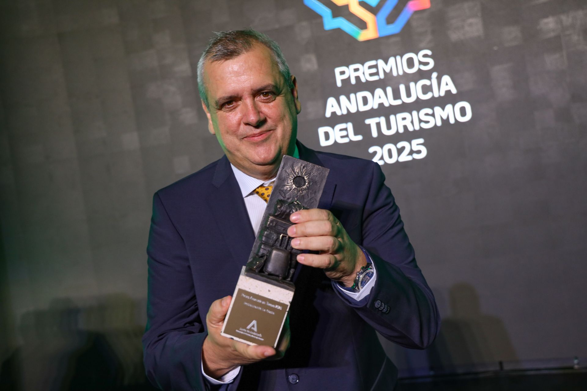 José Álvarez, con el Premio Andalucía de Turismo 2025.