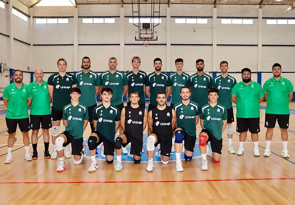 La plantilla blanquiverde tiene una piedra de toque bastante comprometedora.