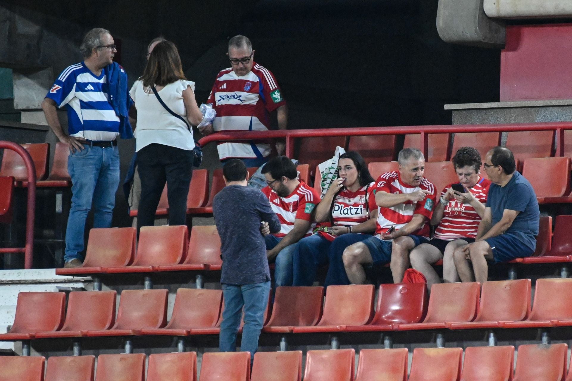 Encuéntrate en Los Cármenes durante el Granada-Real Sociedad B