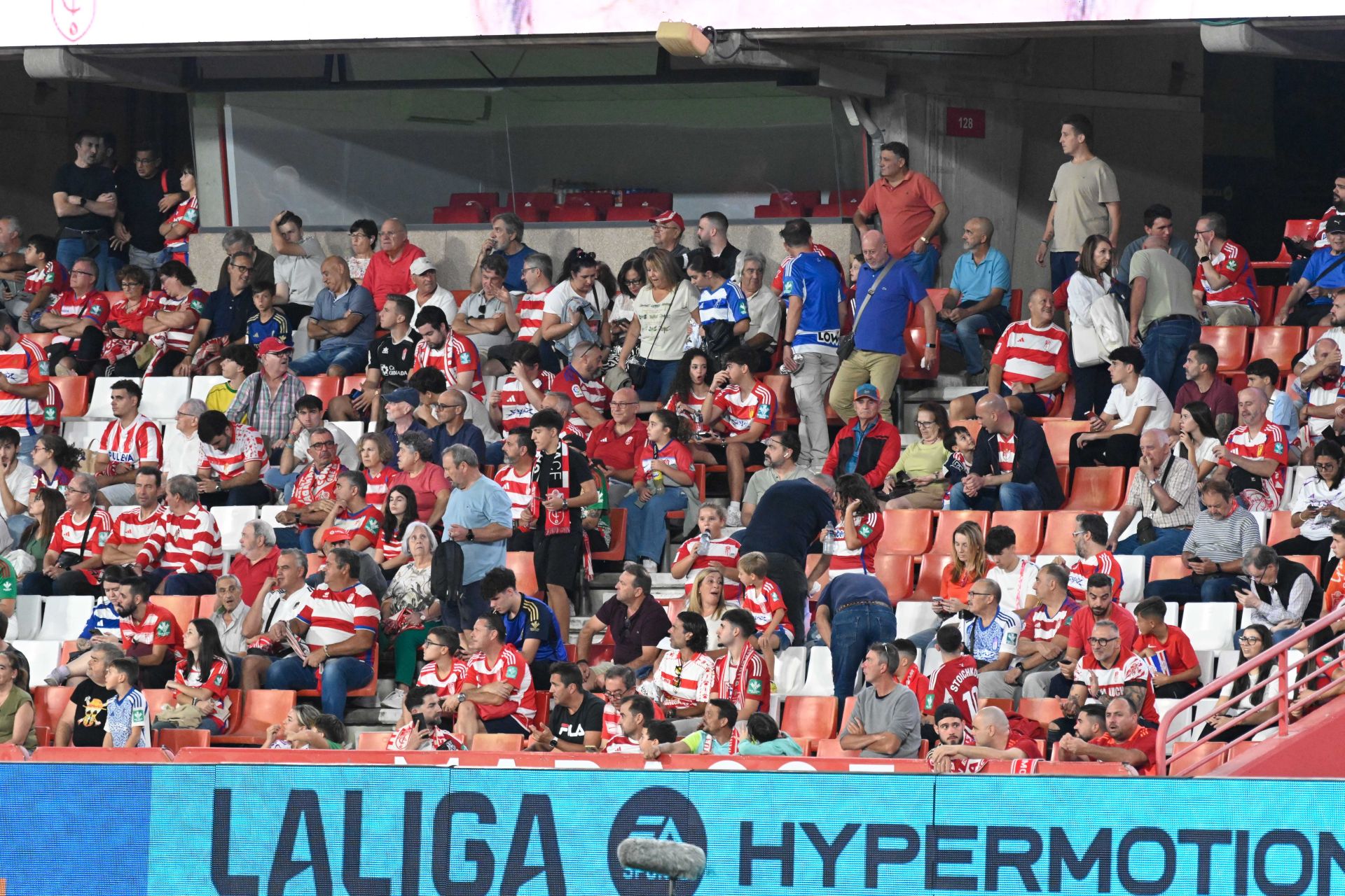 Encuéntrate en Los Cármenes durante el Granada-Real Sociedad B