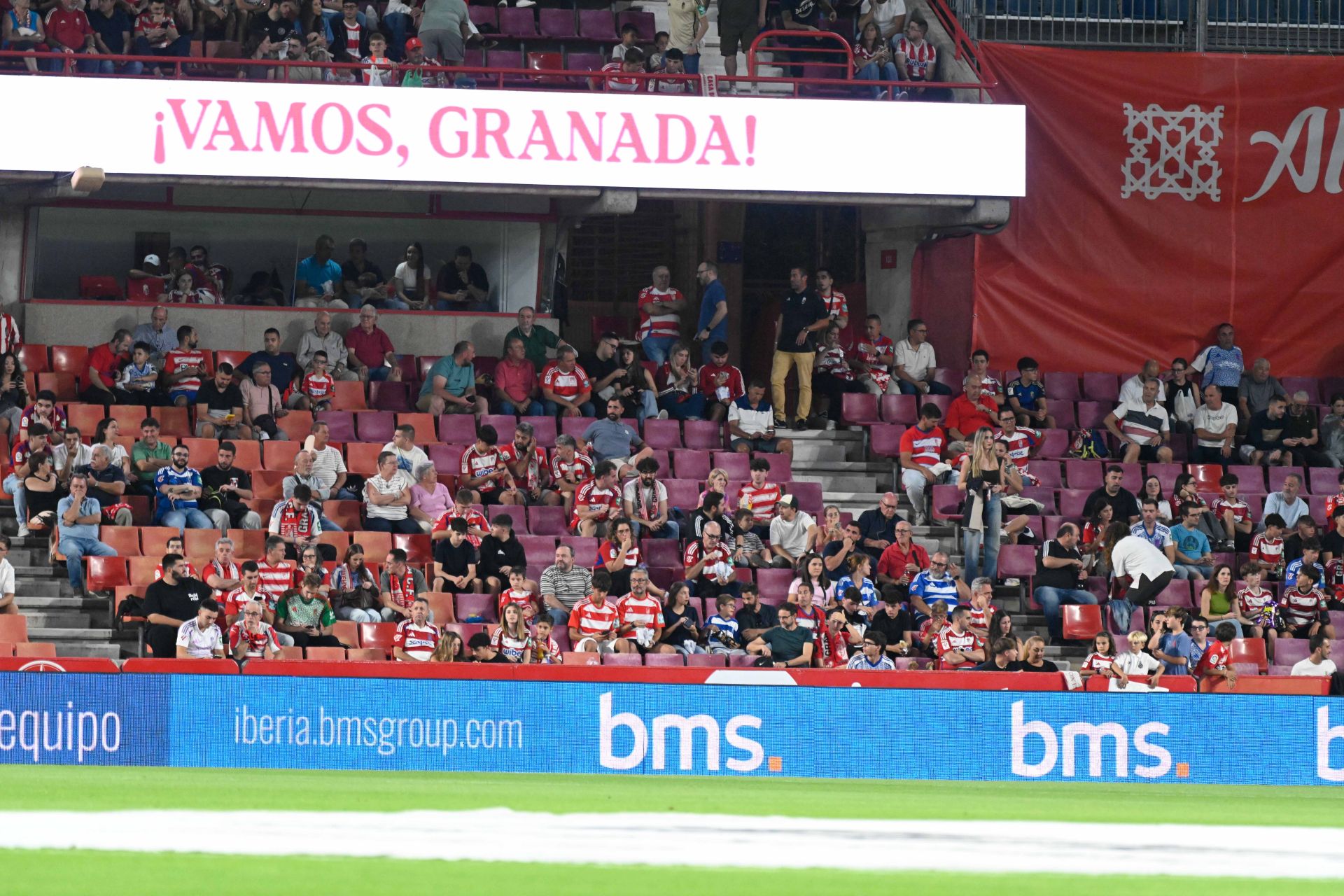 Encuéntrate en Los Cármenes durante el Granada-Real Sociedad B