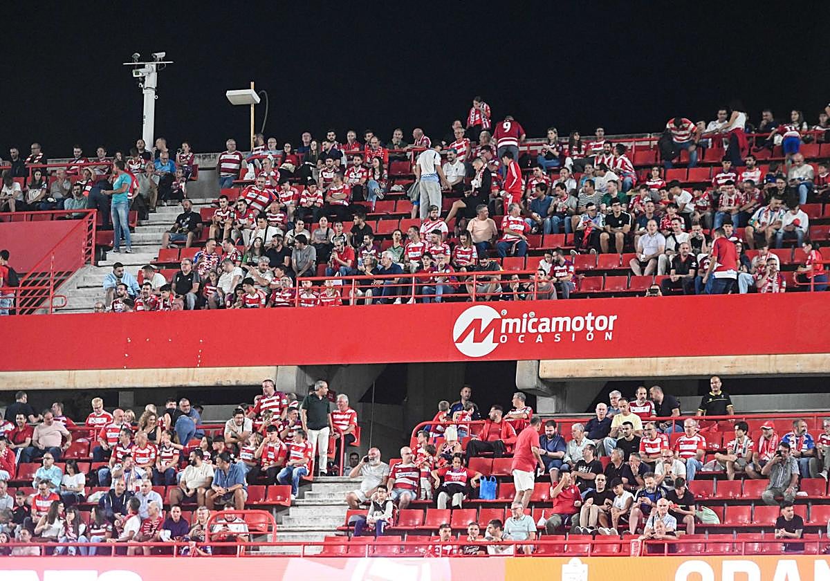 Encuéntrate en Los Cármenes durante el Granada-Real Sociedad B