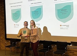 El centro examinador de Granada premiado por la Universidad de Cambridge como el más innovador del mundo