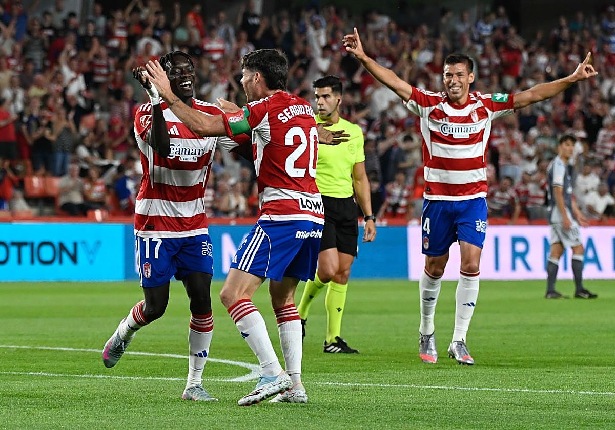 Los rojiblancos regresan a los Cármenes.