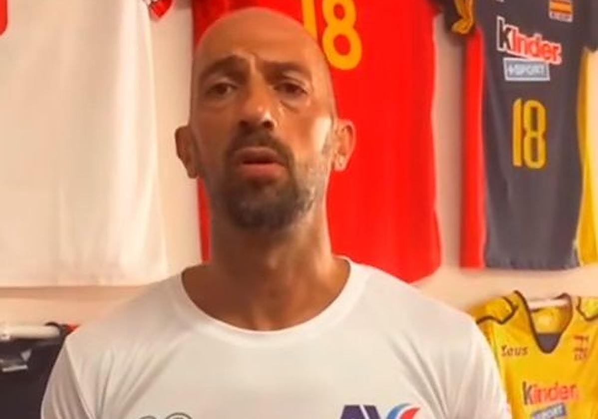 Israel Rodríguez debuta como técnico del AVG 2008.