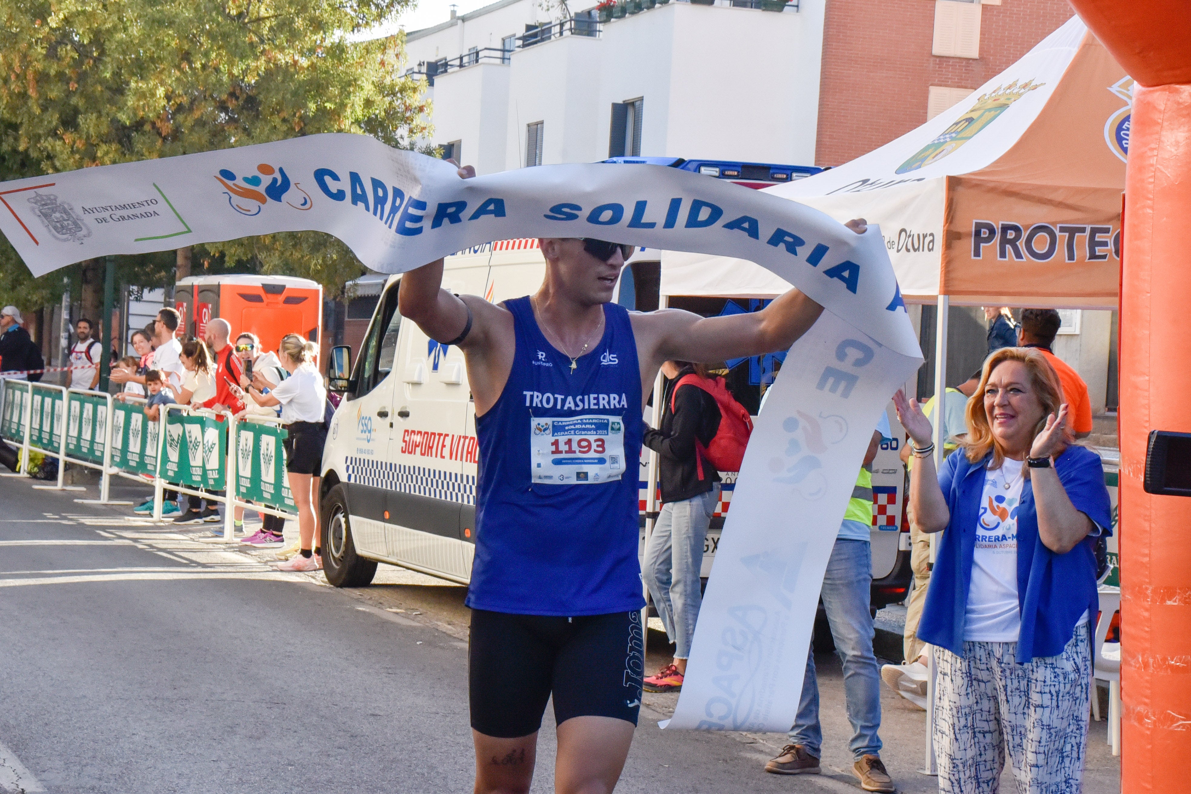 Encuéntrate en la carrera de Aspace en Granada