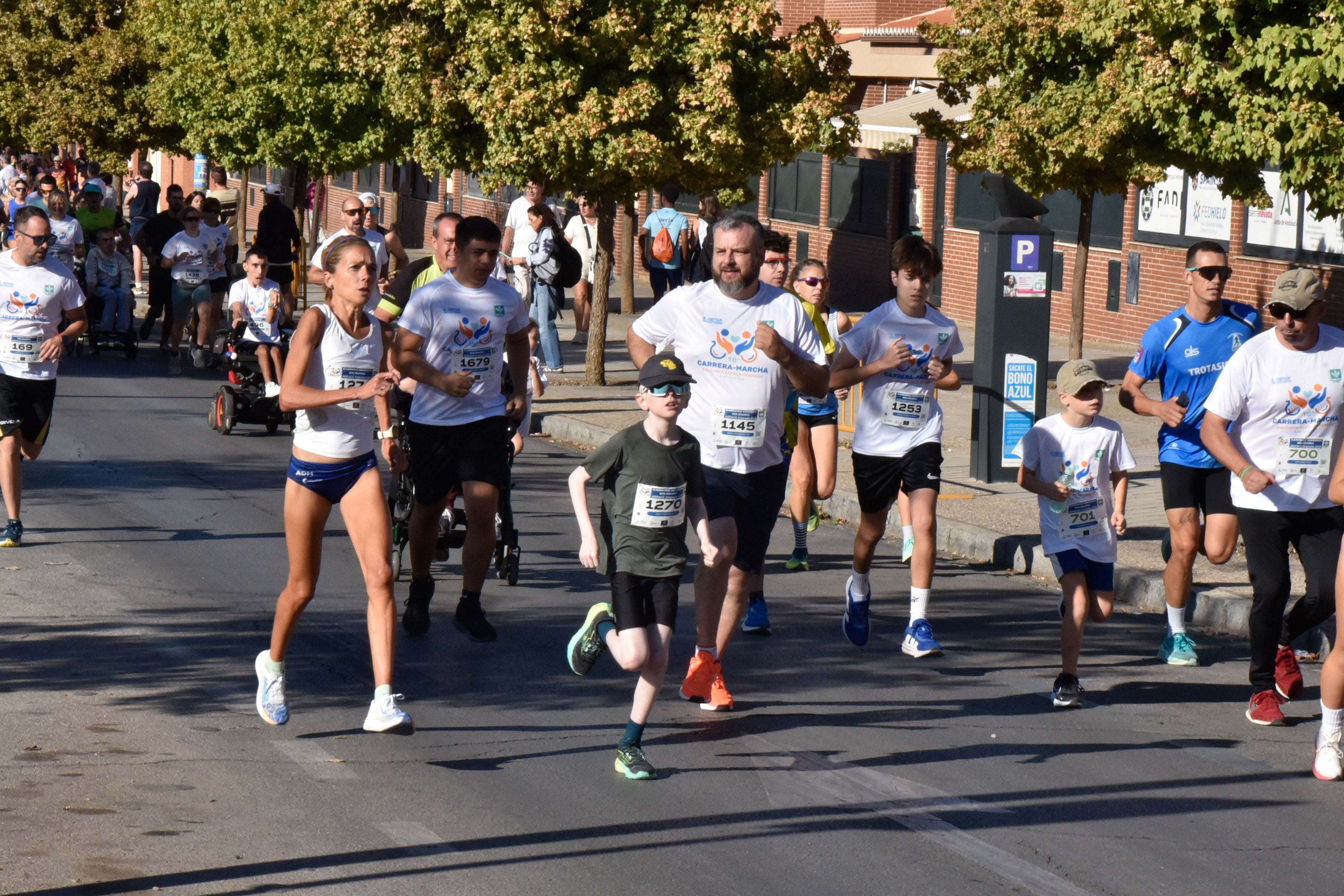 Encuéntrate en la carrera de Aspace en Granada
