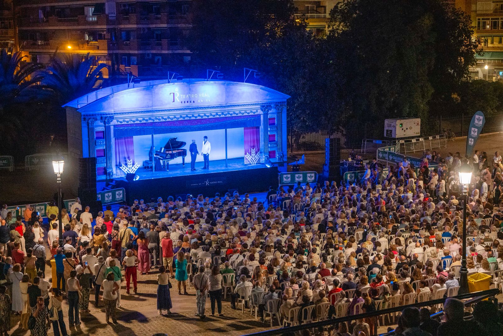 El Teatro Real conquista a miles de granadinos